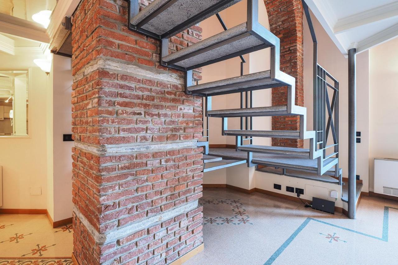 Unique Duomo Luxury Property มิลาน ภายนอก รูปภาพ
